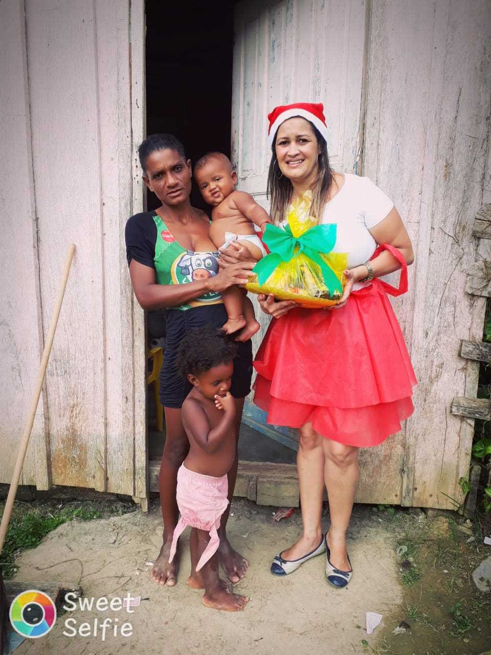 Primeira Infância no SUAS realiza o natal das famílias do Programa